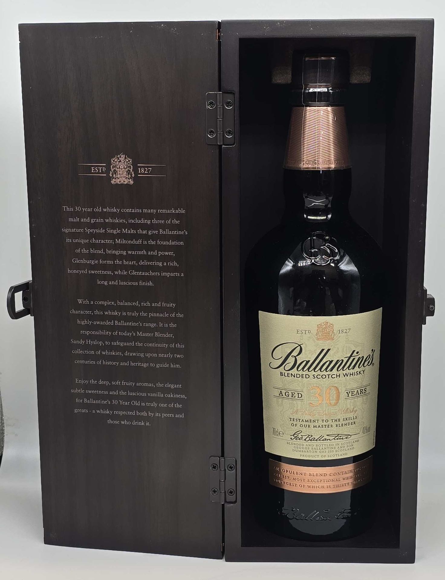 Ballantine's 30 éves Scotch Whisky [0,7L] fadobozos